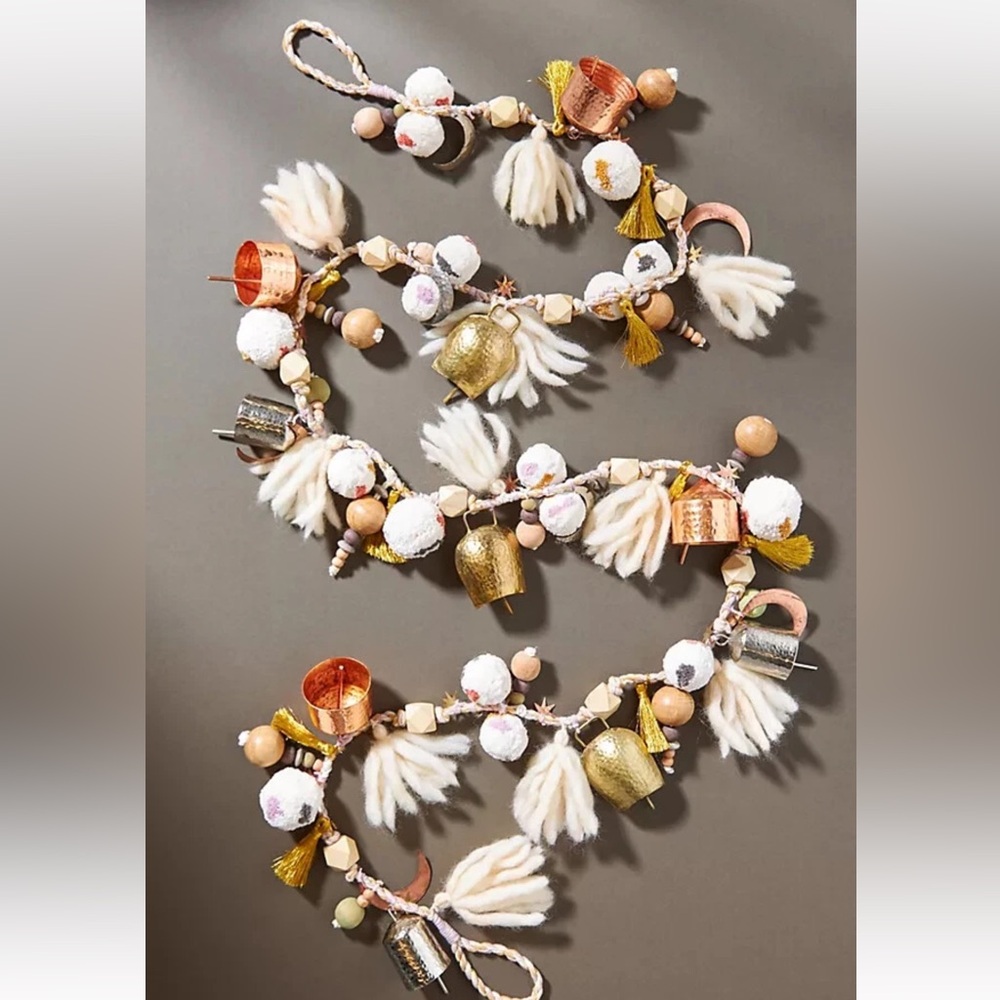 Anthropologie Meloria Christmas Garland